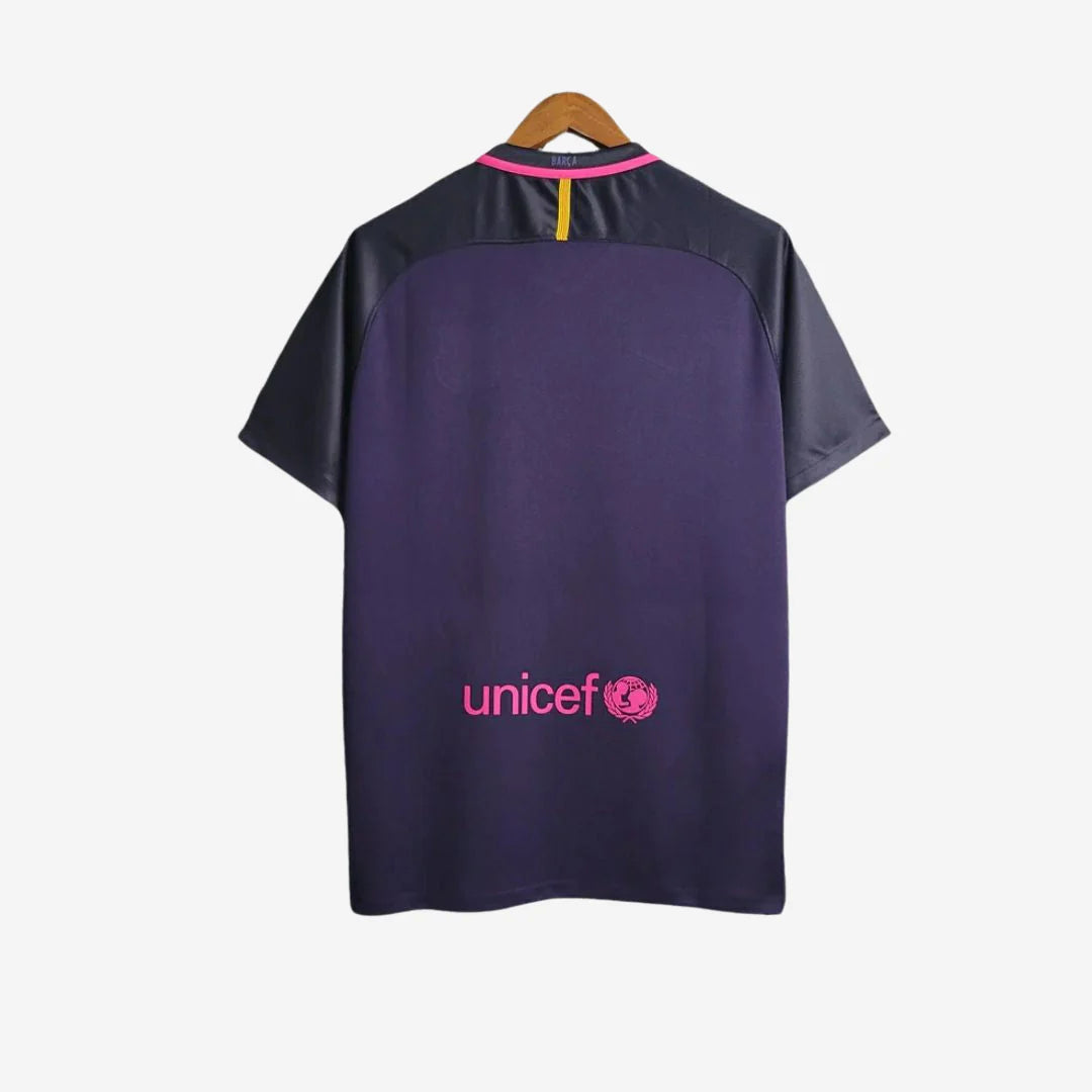 BARCELONA THIRD 16/17 MAN (RETRO)